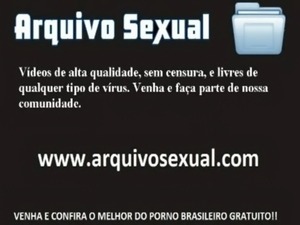 Chupando o cuzinho e socando a ... free