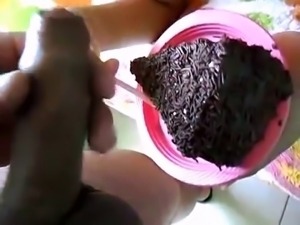 Fernanda e a torta de brigadeiro com porra