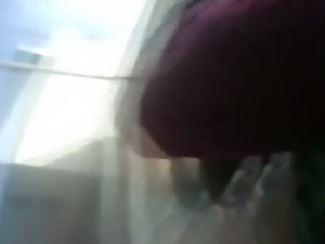 jovencita con calzoncito exitante