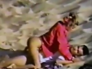 Couple Fucking At The Local Beach