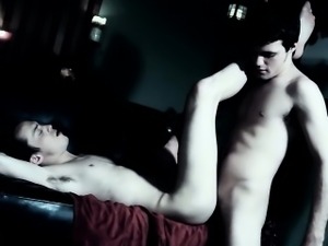 Gay Cullen vampire ass pounding shy twink