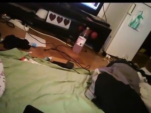 Masked amateur milf gives blowjob on webcam homemade