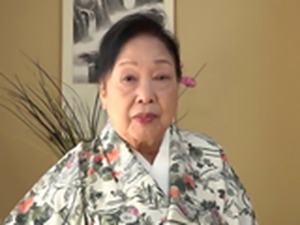 Japanese Grandma Kurosaki Reiko 80 Brthday