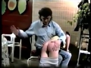 Vintage spanking , butt whipped good