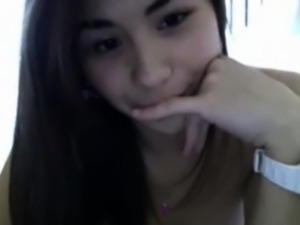 Asian Filipina girl show