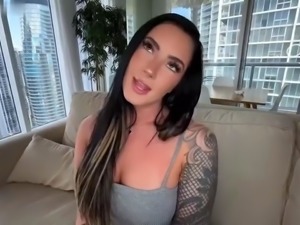 Pawg Beautiful - Naomi Foxx